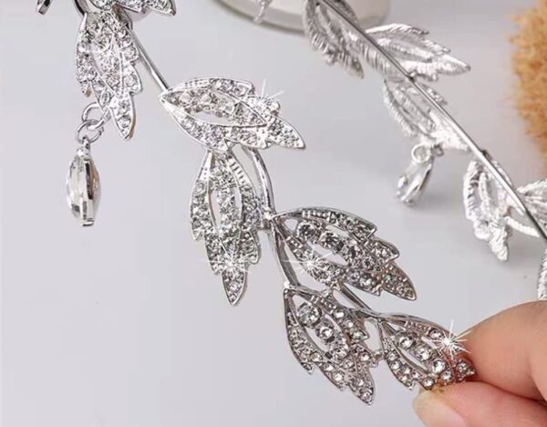 TRAWOLF Bridal Pearl Headband Leaf Crystal Tiara Bridal Headpiece, Wedding Tiara Beaded Forehead Band Crystal Rhinestones Wedding for Her Party Headpiece for Bride Bridesmaid Girls-Silver - Image 4