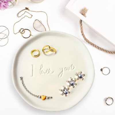 Jewelry Tray – Engagement Ring Dish with Anti-Slip Feet, Handcrafted Trinket Dish for Rings, Earrings, Necklaces, Bracelets, Watches & Keys – Engraved I Love You Jewelry Dish for Women