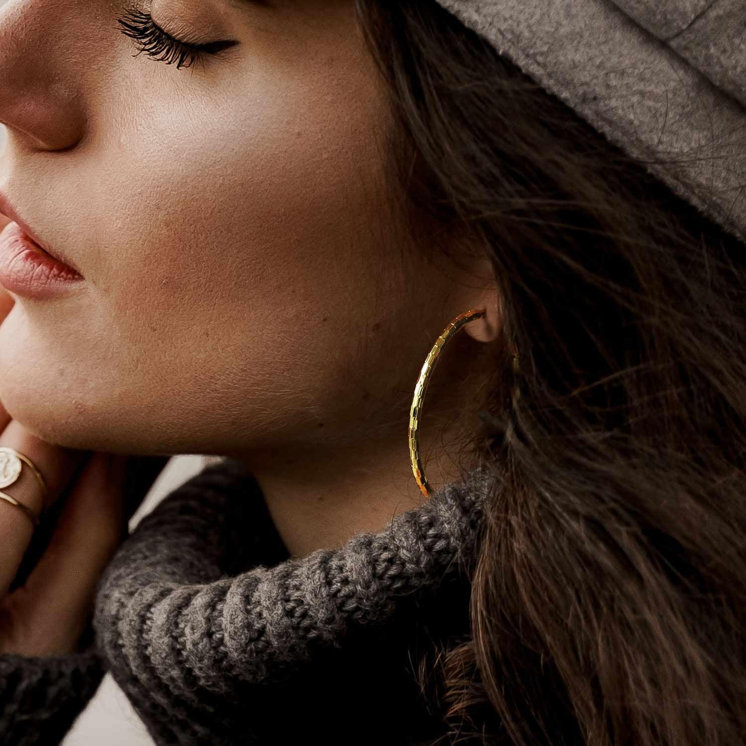 Gold Hoop Earrings for Women 14K Gold Earrings for Women Sparkling Design Hypoallergenic Lightweight Gold Hoop Earrings Women Earrings Hoops 40mm - Image 5