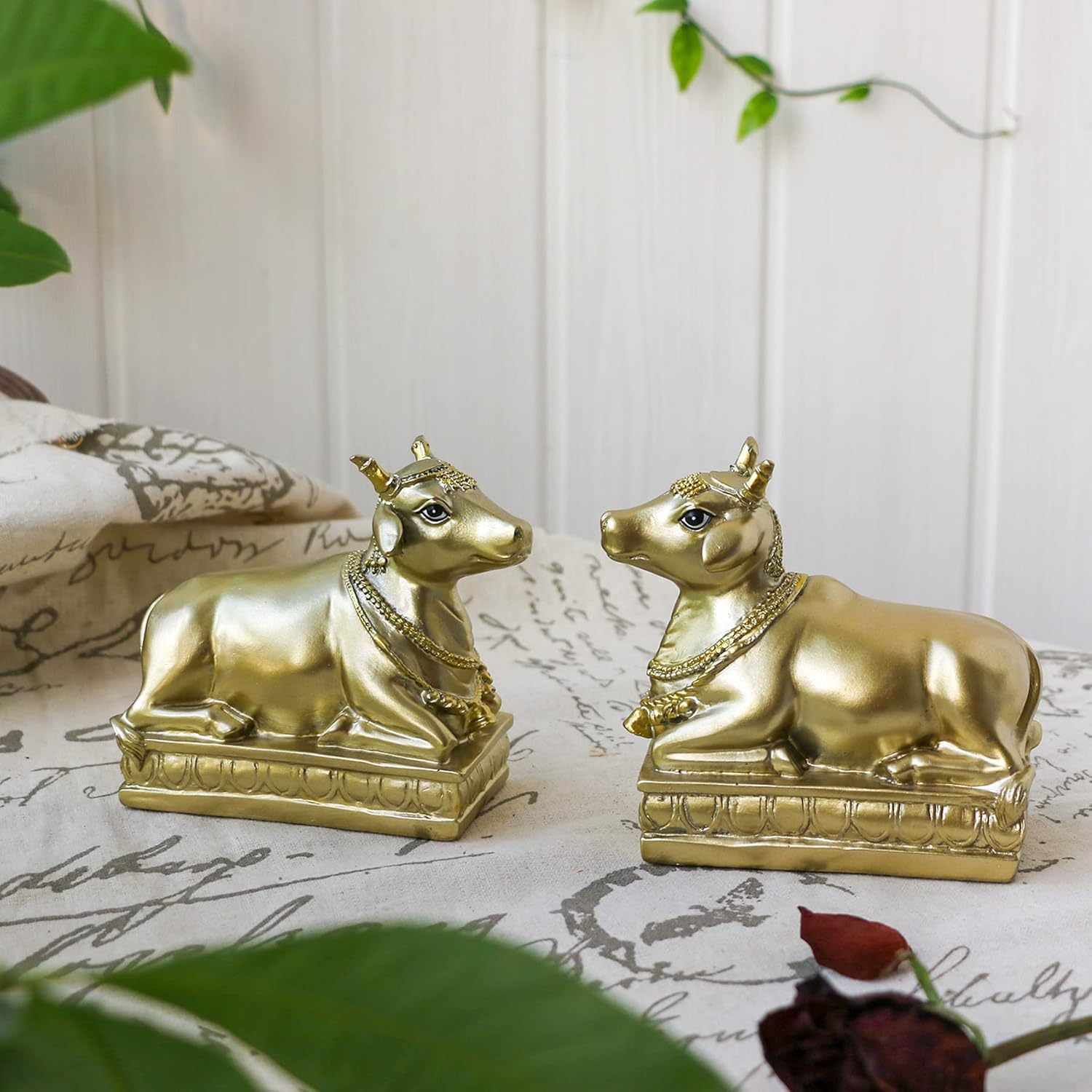Hindu Nandi Holy Cow Statues - 2PCS Gold Nandi Cow Sitting Position Statue for House Temples Puja Home Decor Diwali Gift - Image 4