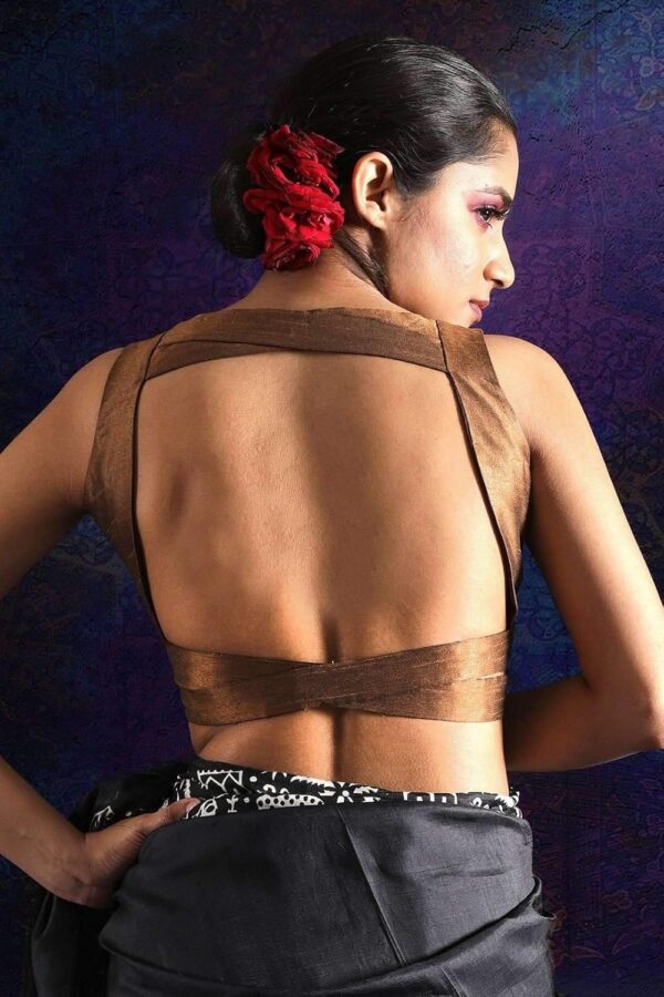 Women's Readymade Indian Style Stitched Designer Party Wear Bollywood Padded Blouse for Saree Crop Top Choli - Image 4