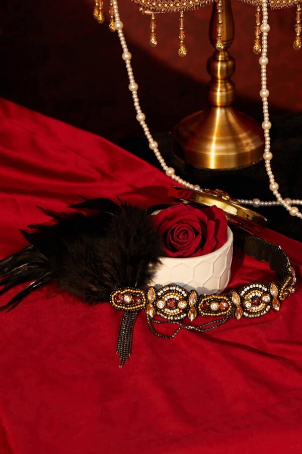BABEYOND 1920s Flapper Headband Roaring 20s Gatsby Headpiece Black Feather Headband 1920s Flapper Hair Accessories (Gold) - Image 2