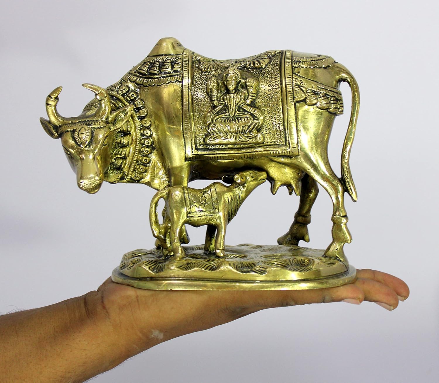 Esplanade Brass Holy Kamdhenu Kamadhenu Cow and Calf Sculpture - Lucky Figurine Idol Statue Sculpture (6 Inch) - Image 5