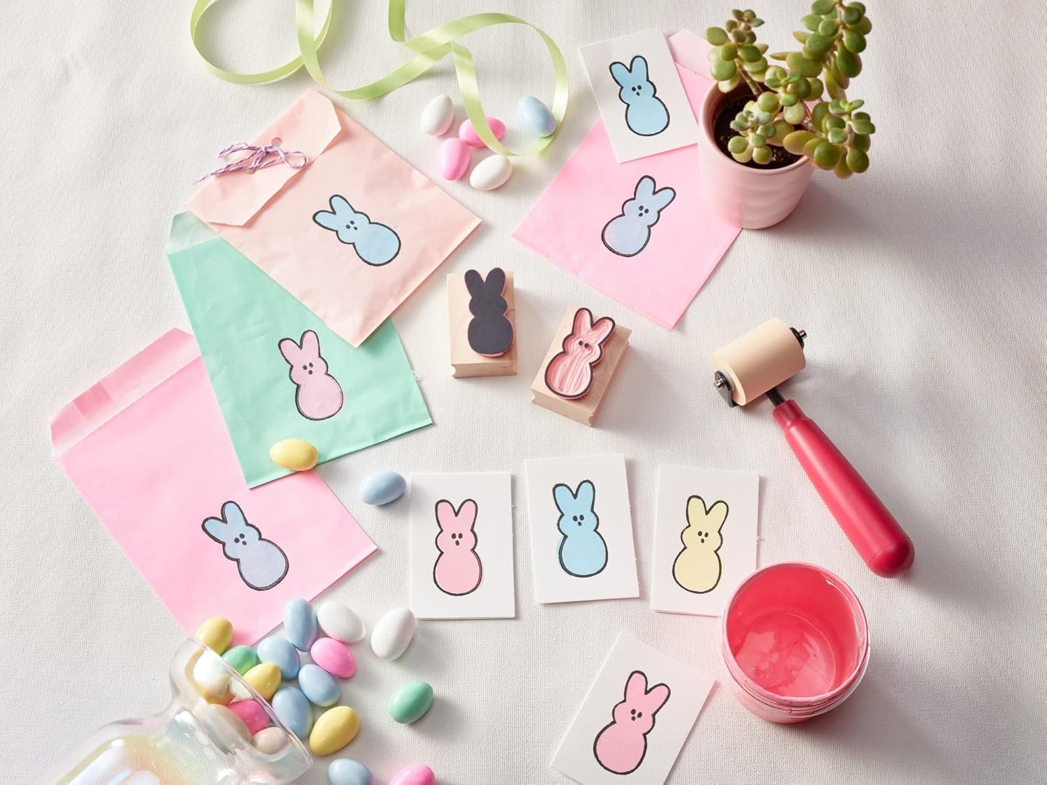 Speedball Block Printing Fabric Deluxe Kit, 14 Pieces, Includes Inks, Brayer, Bench Hook, Lino Handle and Cutters, Speedy-Carve Relief Blocks - Image 4