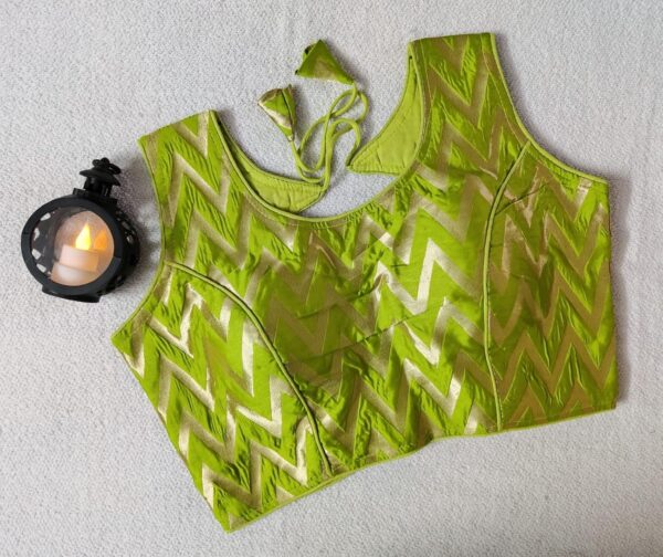 Banarasi Silk Design Zigzag Golden Sari Blouse Sleeveless Readymade for Women - Image 3