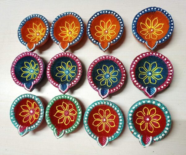 4 Pcs Diya Set of Clay Handmade Diya for Diwali/Deepawali Gift/Decorations/Natural Earthen Oil Lamp/Traditional Diyas for Pooja with Cotton Wicks Batti - Image 3