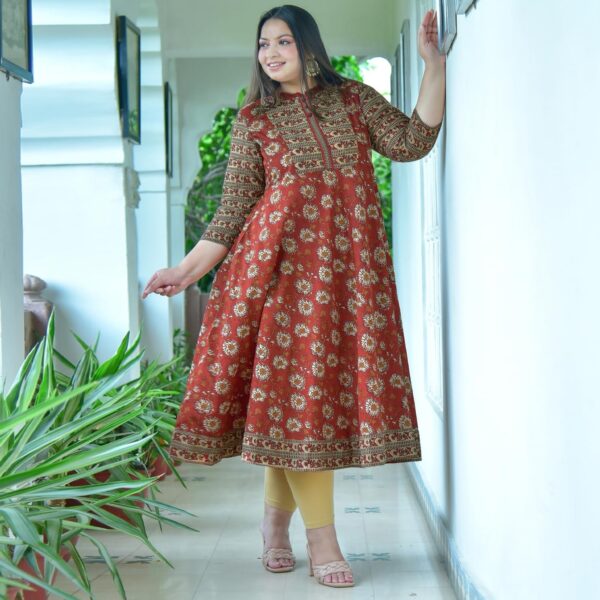 Yash Gallery Women's Floral Printed Yoke Design Pure Cotton 3/4 Sleeve Indian Anarkali Kurta - Image 4