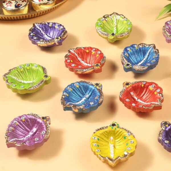 30 Pcs Elegant Hand Painted Diwali Clay Diya with Cotton Wicks Deepavali Tea Light Holder Oil Lamp Indian Festive Home Decoration Traditional Temple Pooja Laxmi Puja Diyas Christmas Gift - Image 4