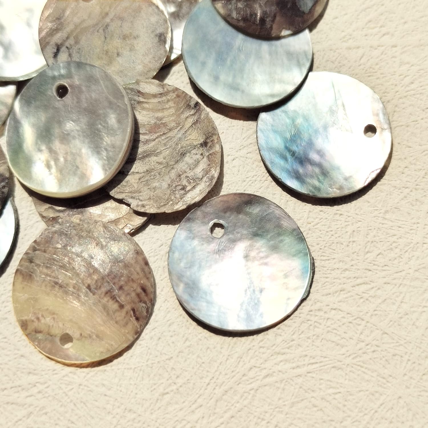 Firstmeet Shell Beads 150pcs Natural 15mm Flat Round Mussel Shell Coin Drop Charm Beads with Iridescent Back for Handcraft Jewelry Making(DIY-1023-Nature-15) - Image 5