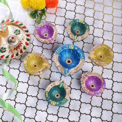 Handmade Terracotta Set of 7 Multicolor Clay Diya for Diwali/Navratri Decorations Oil Lamp Diwali Clay Diya Tea Light Holder Indian Festival Decor Diyas for Pooja & Diwali Decorations | TRBD7-06