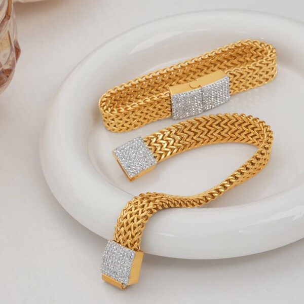 18K gold mesh bracelet set with moissanite diamonds, handcrafted to showcase female personality and charm - Image 5