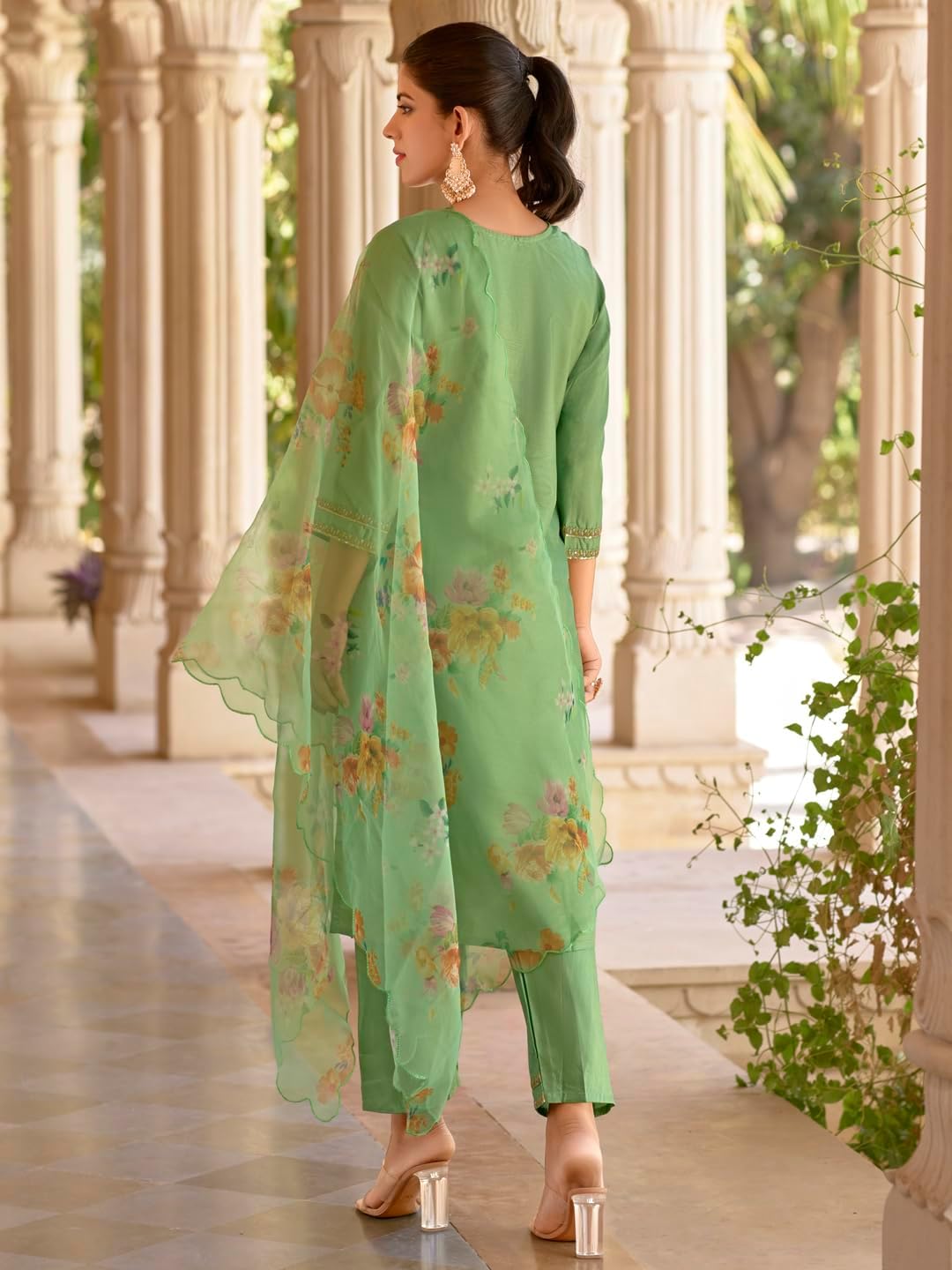 VredeVogel Women's Silk Blend Embroidered Kurta with Pant & Organza Dupatta Set - Image 3