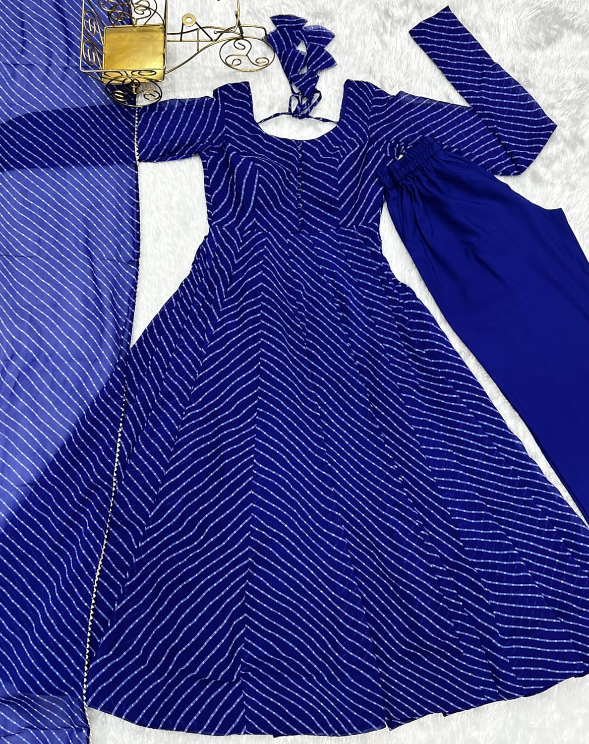 Design a New Leheriya Print Ethnic wear Set for Women ready to wear - Image 4